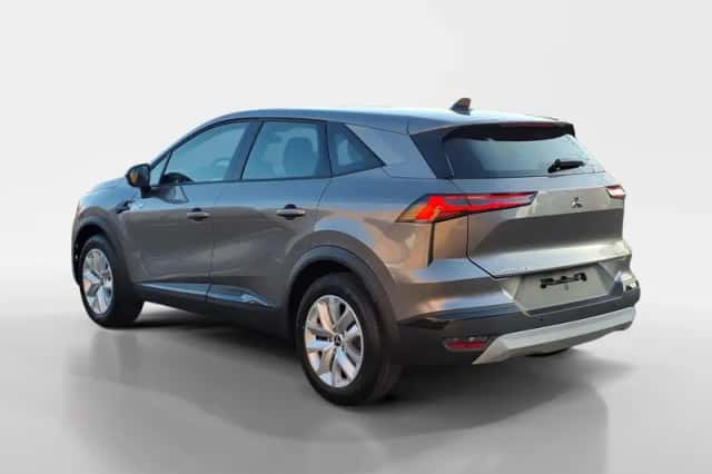 Mitsubishi Grandis (2026) thumbnail 7