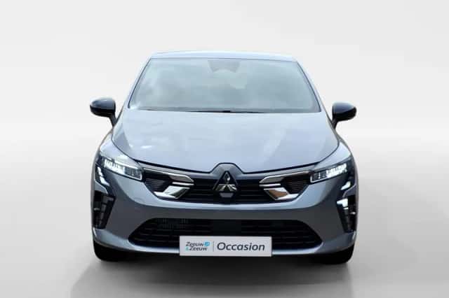 Mitsubishi Colt (2025) thumbnail 2