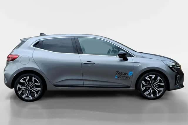 Mitsubishi Colt (2025) thumbnail 4
