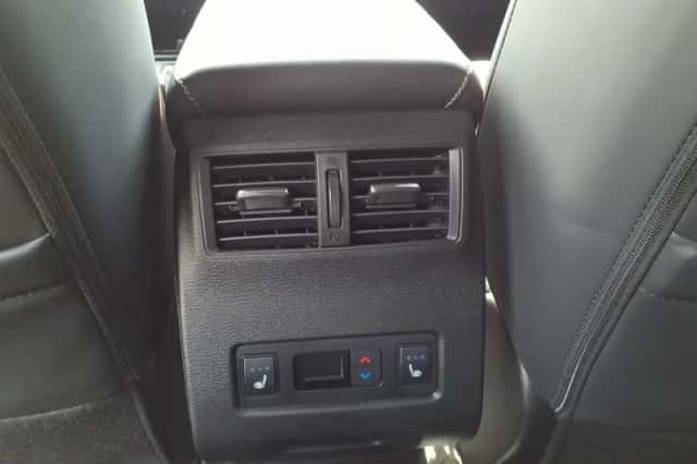 Mitsubishi Outlander (2026) thumbnail 14