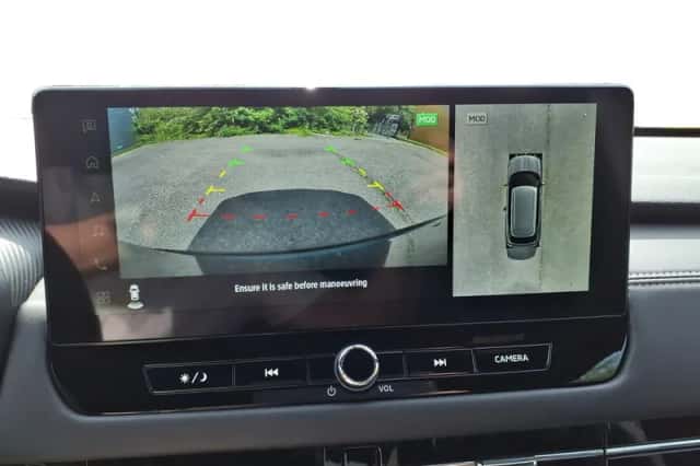 Mitsubishi Outlander (2026) thumbnail 25
