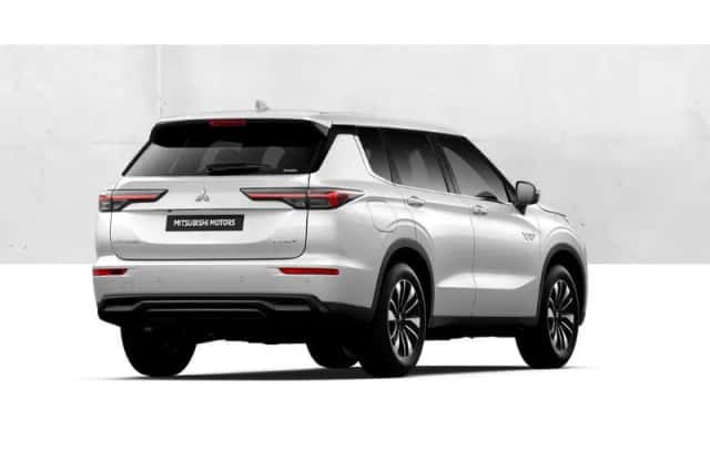 Mitsubishi Outlander (2026) thumbnail 7
