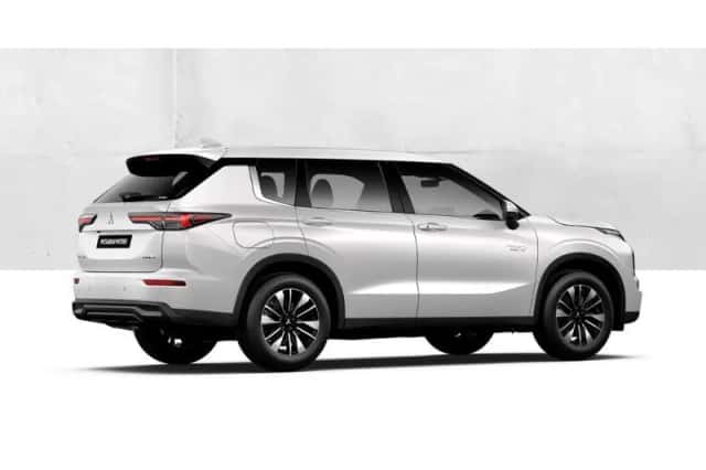 Mitsubishi Outlander (2026) thumbnail 8
