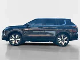 Mitsubishi Outlander (2026) thumbnail 2
