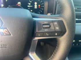 Mitsubishi Outlander (2026) thumbnail 25