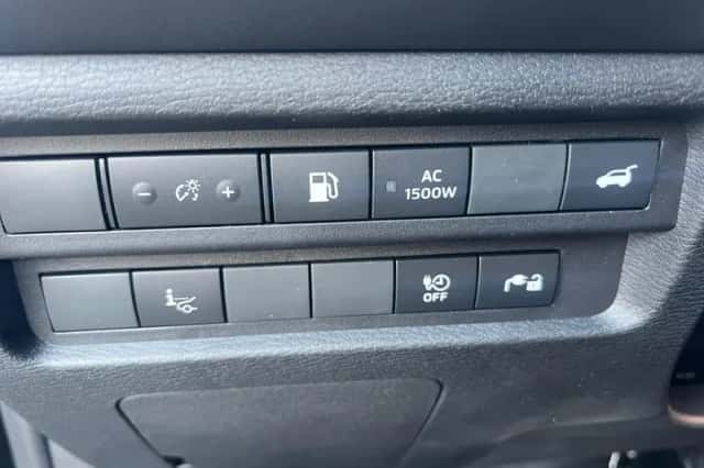 Mitsubishi Outlander (2026) thumbnail 29