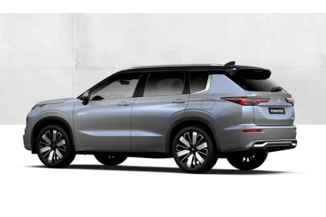Mitsubishi Outlander (2026) thumbnail 4