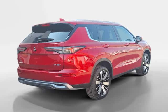 Mitsubishi Outlander (2026) thumbnail 2