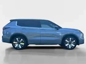 Mitsubishi Outlander (2026) thumbnail 4
