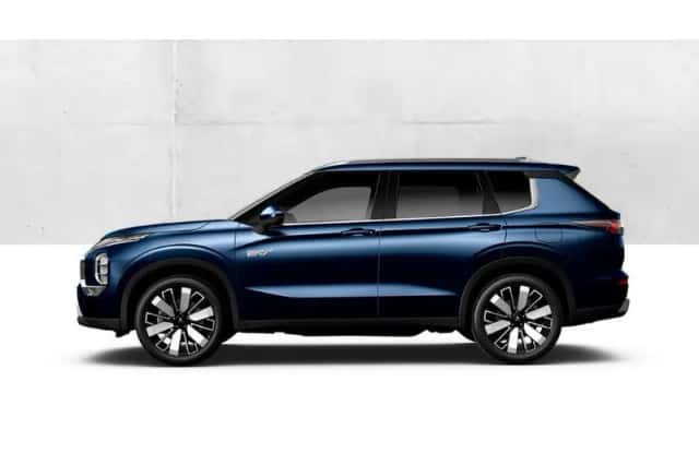 Mitsubishi Outlander (2026) thumbnail 3