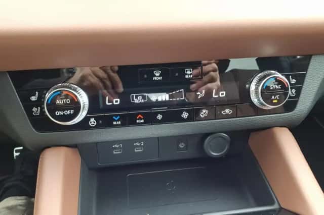 Mitsubishi Outlander (2025) thumbnail 24