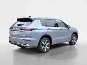 Mitsubishi Outlander (2025) thumbnail 5