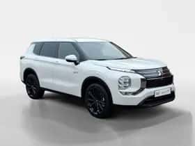 Mitsubishi Outlander (2026) thumbnail 3