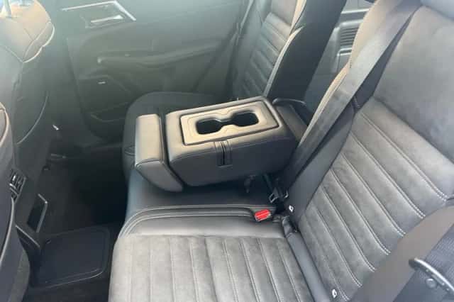 Mitsubishi Outlander (2026) thumbnail 17