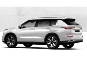 Mitsubishi Outlander (2026) thumbnail 4