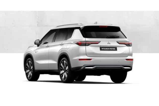 Mitsubishi Outlander (2026) thumbnail 5