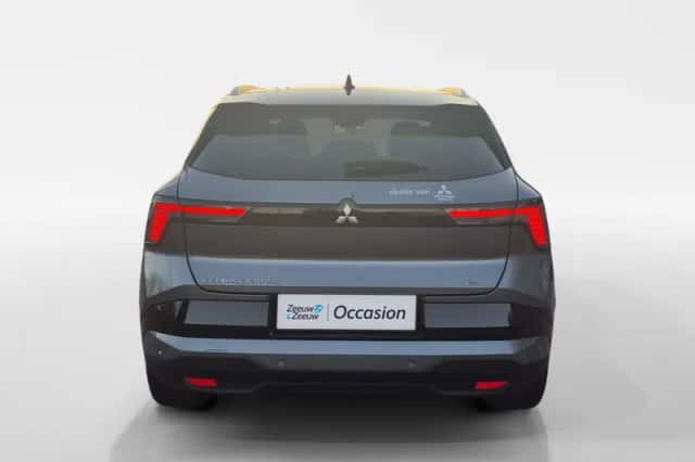 Mitsubishi Eclipse Cross (2025) thumbnail 3