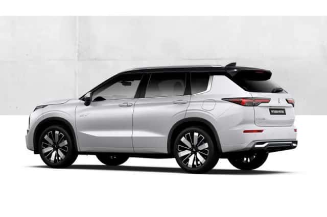 Mitsubishi Outlander (2026) thumbnail 4