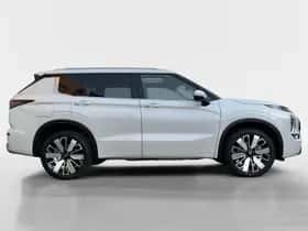 Mitsubishi Outlander (2026) thumbnail 3