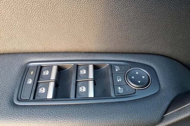 Mitsubishi Grandis (2025) thumbnail 20
