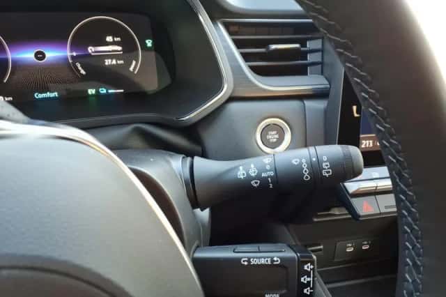Mitsubishi Grandis (2025) thumbnail 23