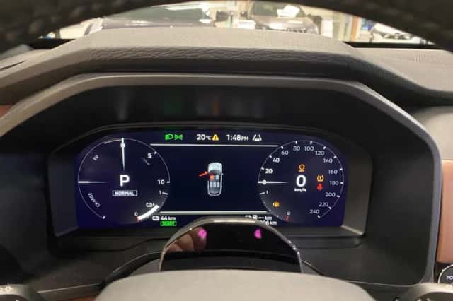 Mitsubishi Outlander (2026) thumbnail 13