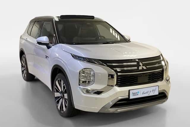 Mitsubishi Outlander (2026) thumbnail 3