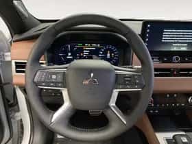 Mitsubishi Outlander (2026) thumbnail 10