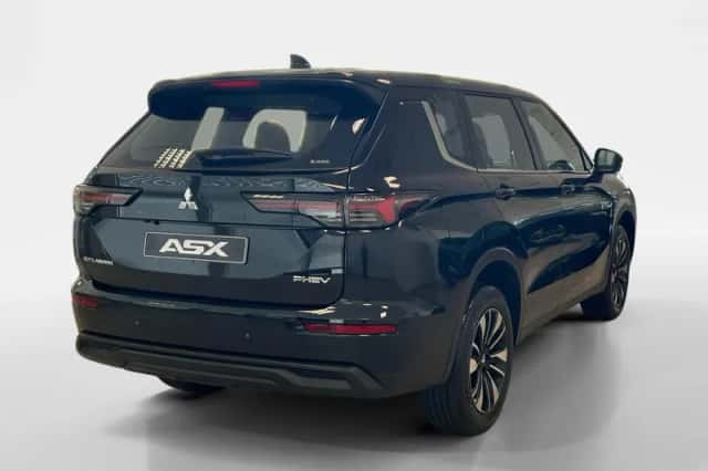 Mitsubishi Outlander (2026) thumbnail 2