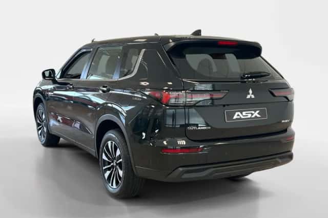 Mitsubishi Outlander (2026) thumbnail 3
