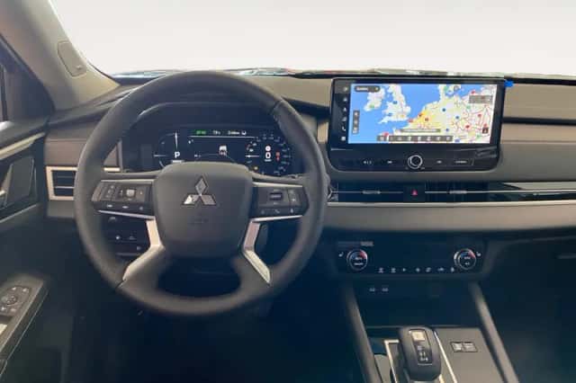 Mitsubishi Outlander (2026) thumbnail 14