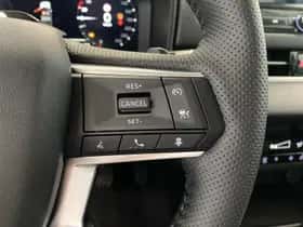 Mitsubishi Outlander (2026) thumbnail 16