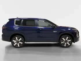 Mitsubishi Outlander (2026) thumbnail 4