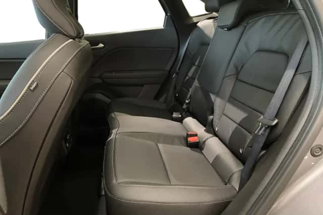 Mitsubishi Grandis (2026) thumbnail 17