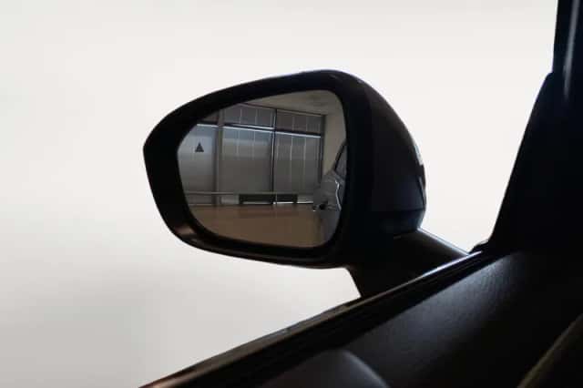 Mitsubishi Outlander (2026) thumbnail 17