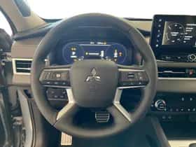 Mitsubishi Outlander (2026) thumbnail 9