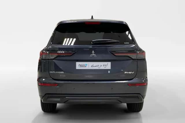 Mitsubishi Outlander (2026) thumbnail 6