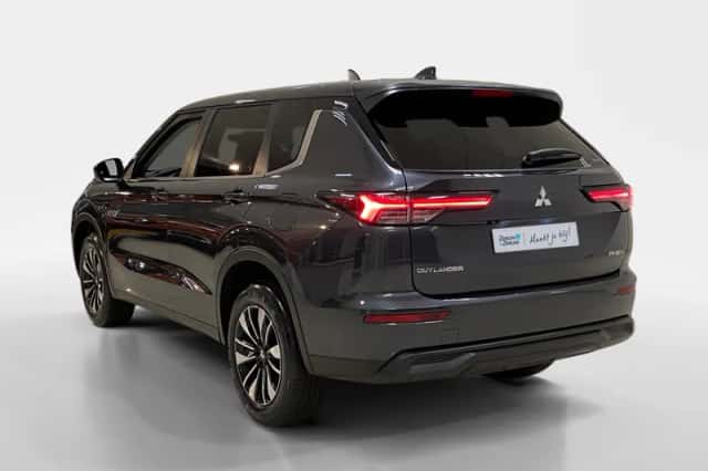Mitsubishi Outlander (2026) thumbnail 8