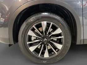 Mitsubishi Outlander (2026) thumbnail 9