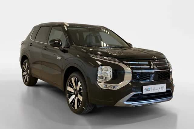 Mitsubishi Outlander (2026) thumbnail 3