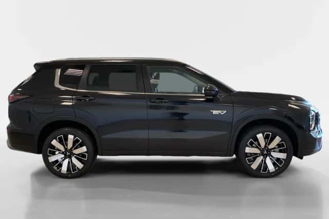 Mitsubishi Outlander (2026) thumbnail 4