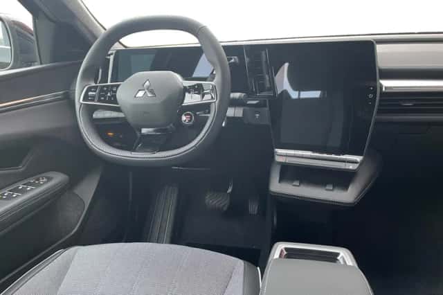 Mitsubishi Eclipse Cross (2026) thumbnail 17