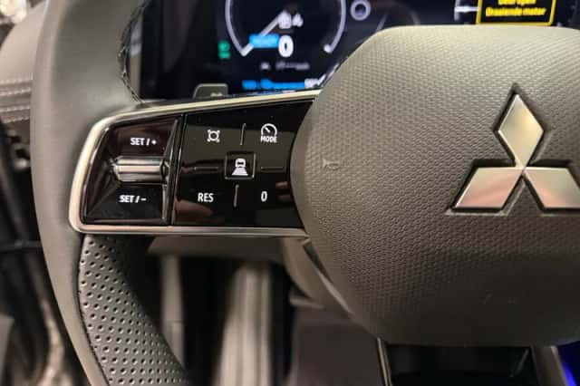 Mitsubishi Eclipse Cross (2025) thumbnail 21