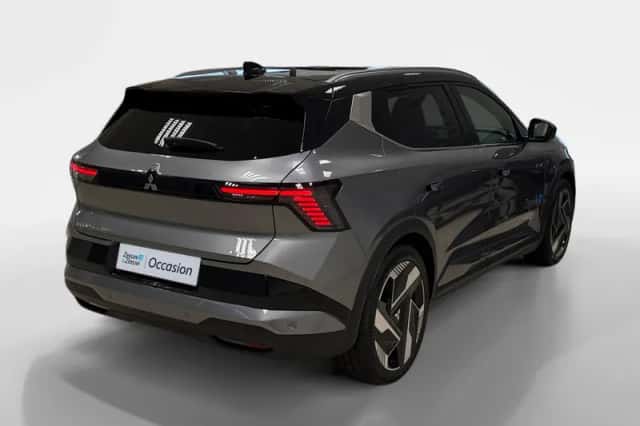 Mitsubishi Eclipse Cross (2025) thumbnail 4