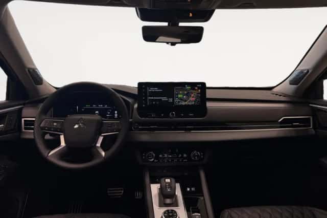 Mitsubishi Outlander (2025) thumbnail 14