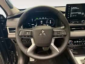 Mitsubishi Outlander (2025) thumbnail 19