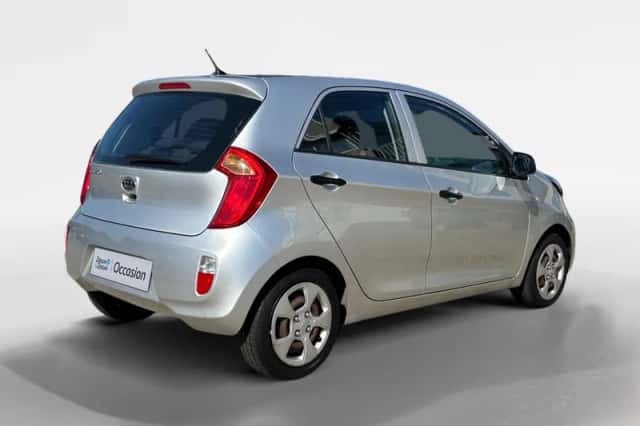 Kia Picanto (2012) thumbnail 6