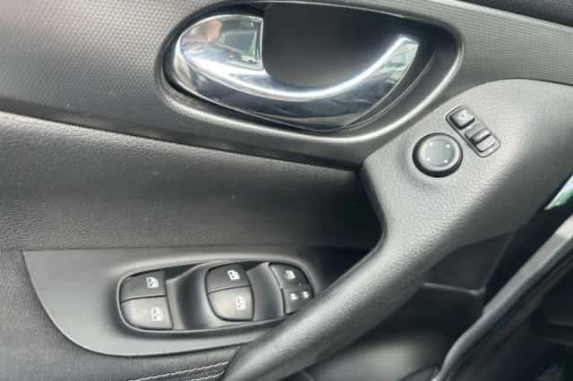 Nissan Qashqai (2018) thumbnail 27