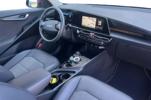 Kia Niro (2024) thumbnail 11
