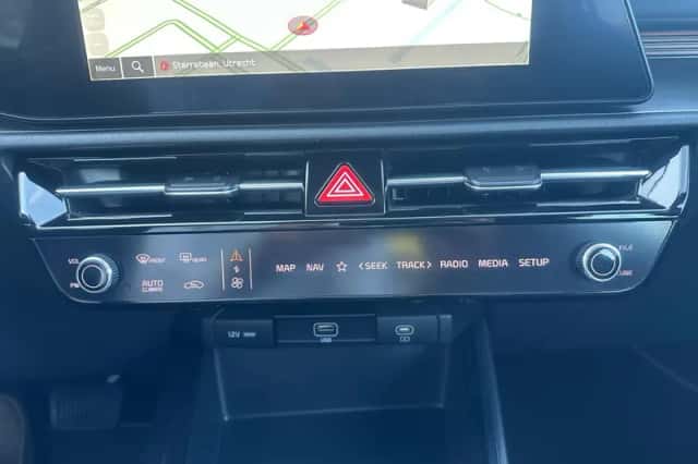 Kia Niro (2024) thumbnail 35